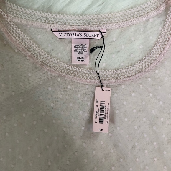 VS mesh polka dot top - Picture 2 of 4